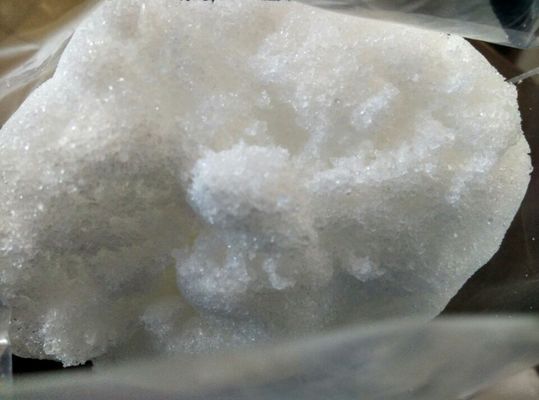 Ca NO3 2.4H2O High Density Product with Density 2.36 G/cm3 Melting Point 561.7 °C supplier